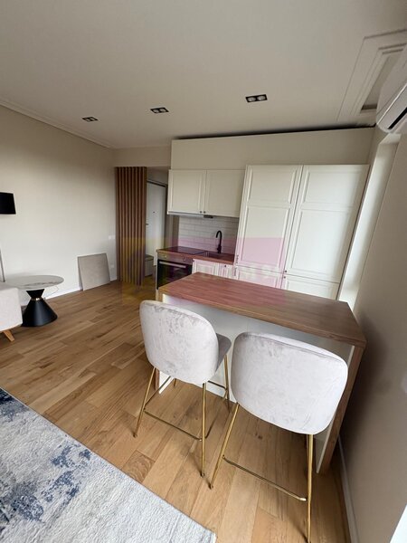 Apartament 2 camere Prelungirea Ghencea- Ghidigeni.